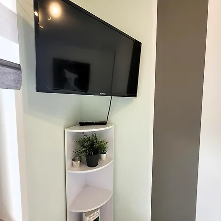 21074 Apartment *